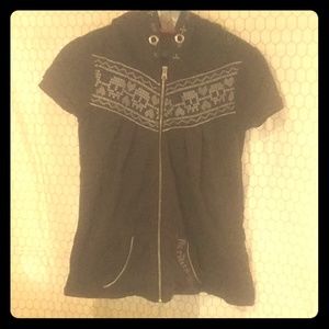 Short sleeve hooded jacket